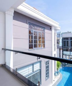 Villa 10/9A Lạc Long Quân